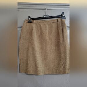 Women's skirt